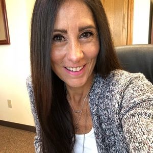 Meet your Posher, Dawn